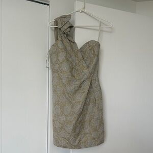 Ark & Co One-Shoulder Dress in Gold and Gray